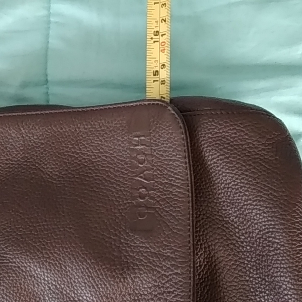 SADDLE  BAG  STYLE   COACH. - Picture 8 of 12